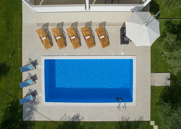 Villa Karla Debeljak - Zadar