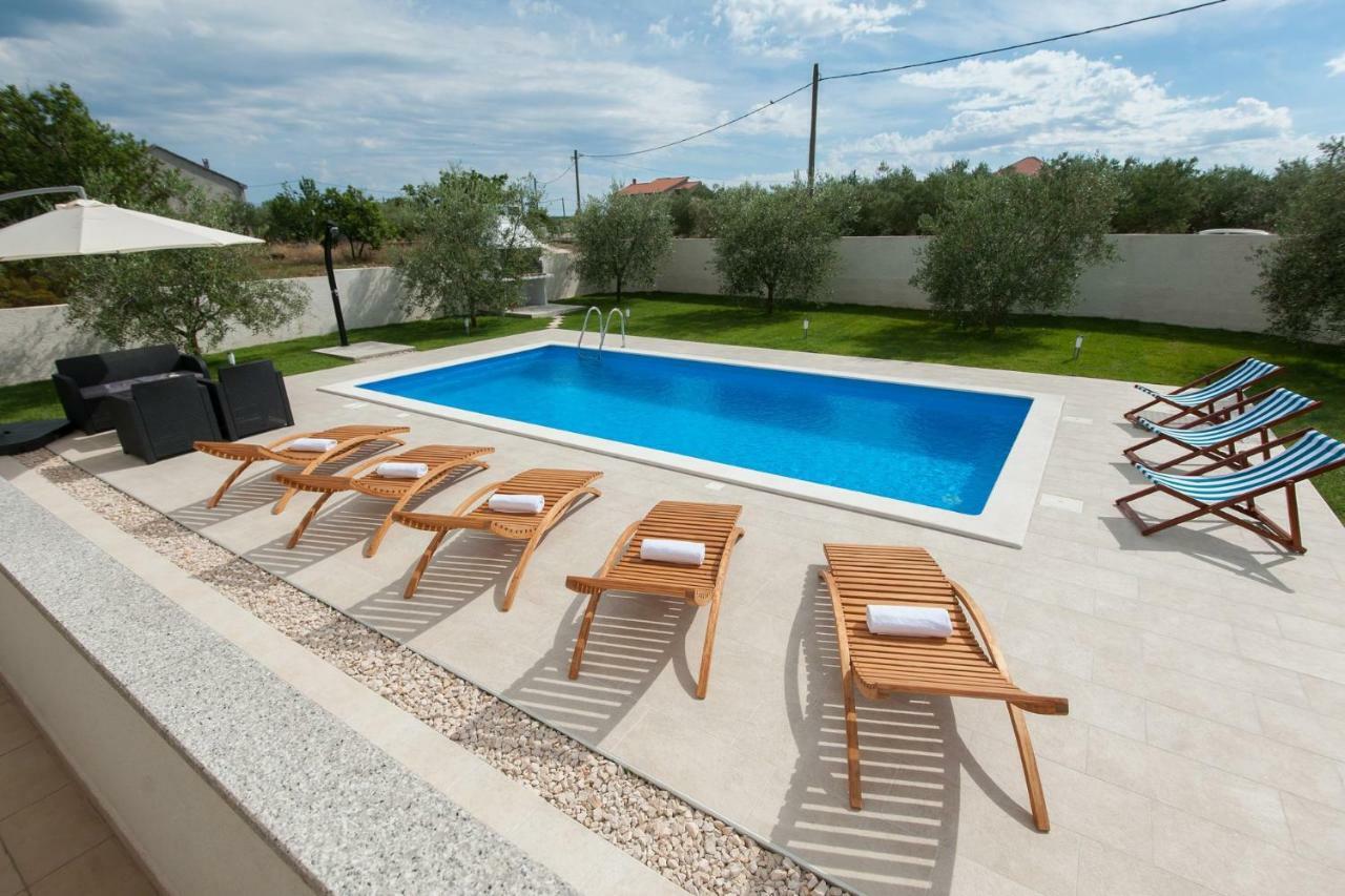 Karla - Zadar Debeljak